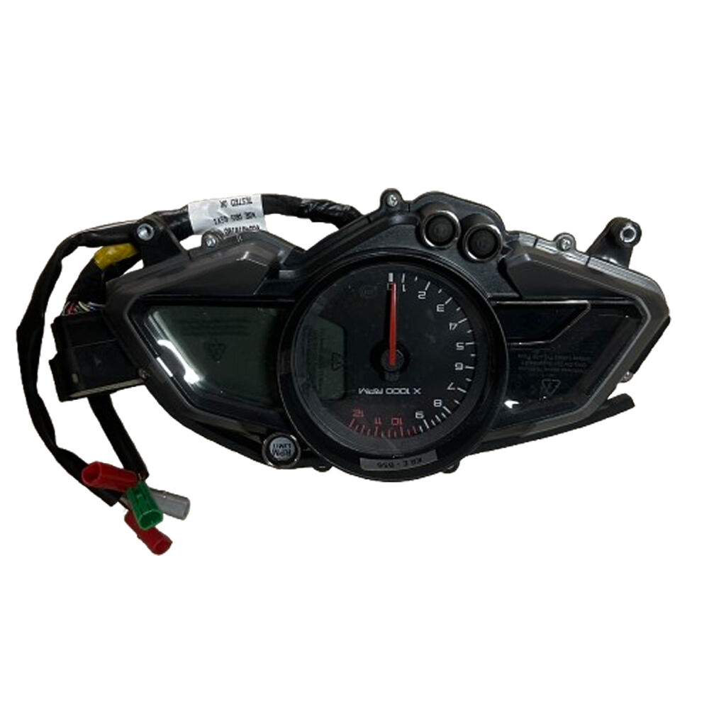 KM SAATİ RS200 E5+